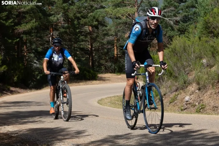 La Vuelta Ciclista en la Laguna Negra