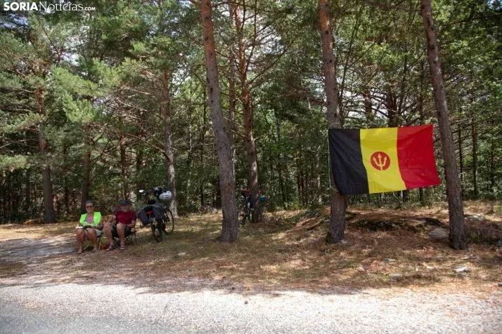 La Vuelta Ciclista en la Laguna Negra