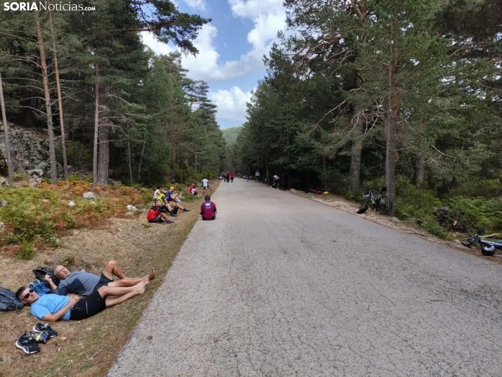 La Vuelta Ciclista en la Laguna Negra