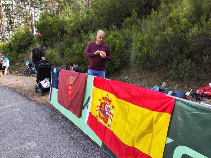 La Vuelta Ciclista en la Laguna Negra