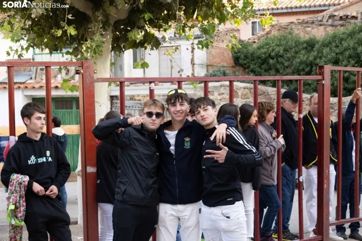 En im&aacute;genes: Emocionante encierro por las calles de &Oacute;lvega