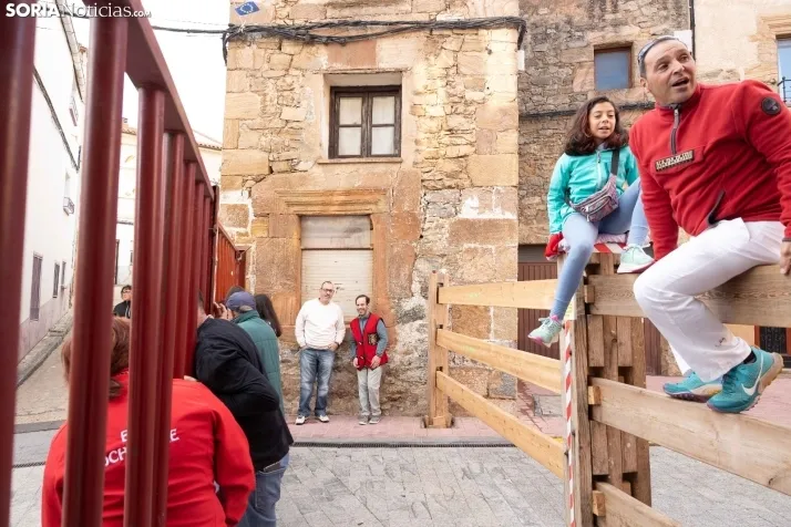 En im&aacute;genes: Emocionante encierro por las calles de &Oacute;lvega