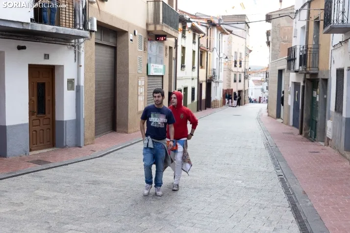 En im&aacute;genes: Emocionante encierro por las calles de &Oacute;lvega