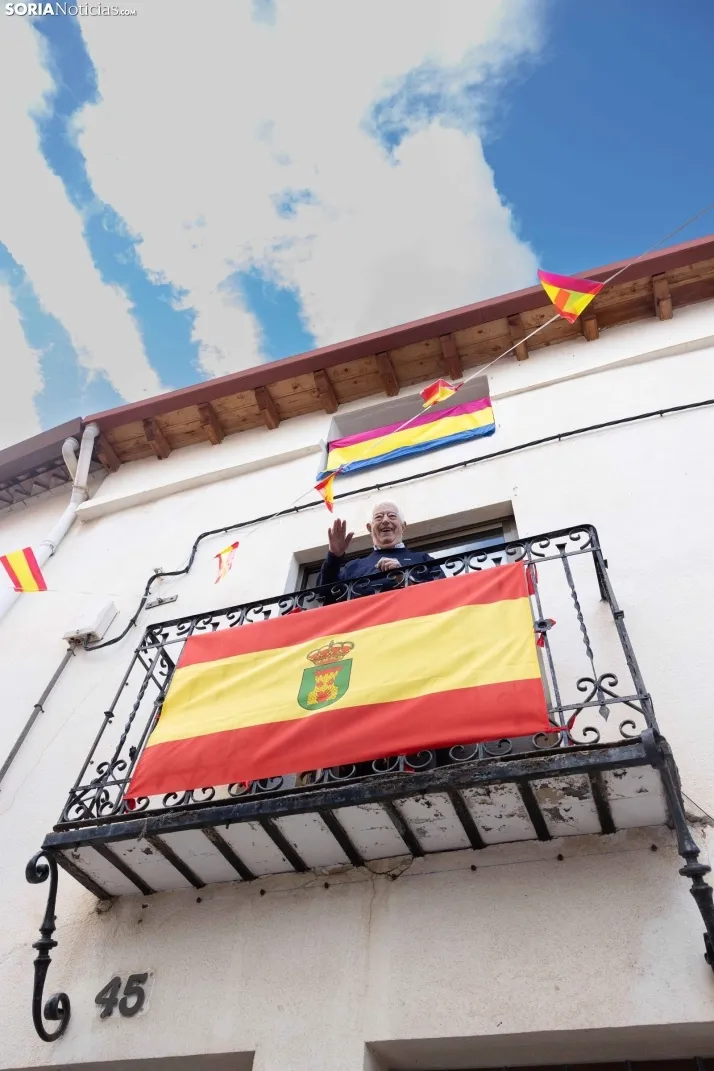 En im&aacute;genes: Emocionante encierro por las calles de &Oacute;lvega