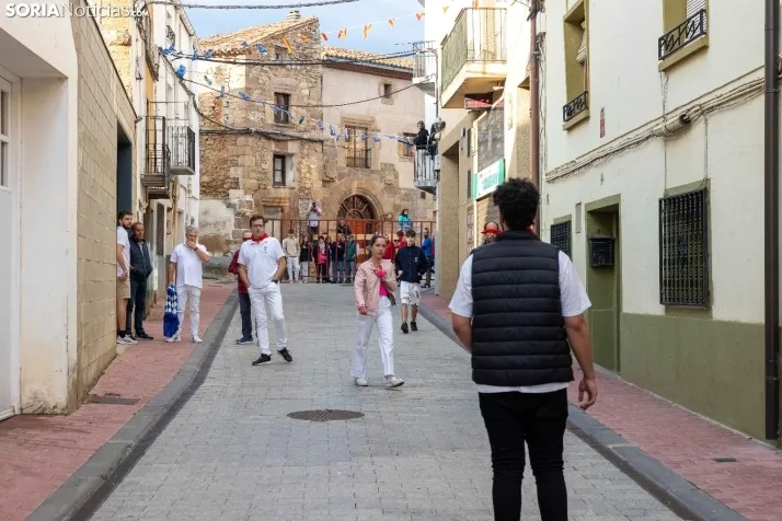 En im&aacute;genes: Emocionante encierro por las calles de &Oacute;lvega