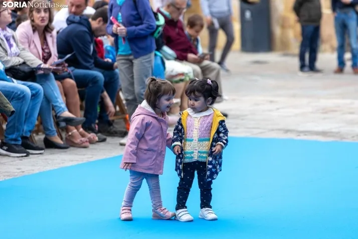 Fotos: La Carroza Del Real deslumbra en la plaza Mayor