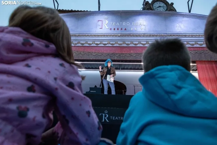 Fotos: La Carroza Del Real deslumbra en la plaza Mayor