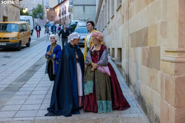 Fotos: La Carroza Del Real deslumbra en la plaza Mayor