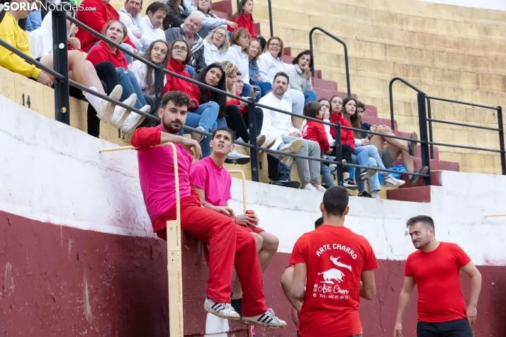 Galer&iacute;a: El Gran Prix pone el broche de oro a las fiestas de Arcos de Jal&oacute;n