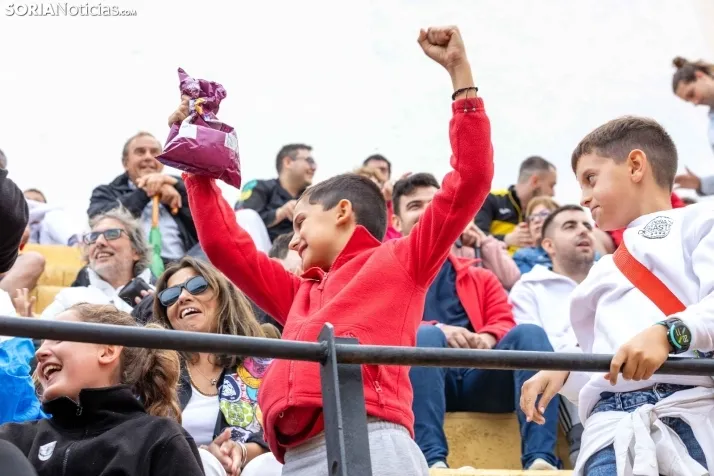 Galer&iacute;a: El Gran Prix pone el broche de oro a las fiestas de Arcos de Jal&oacute;n