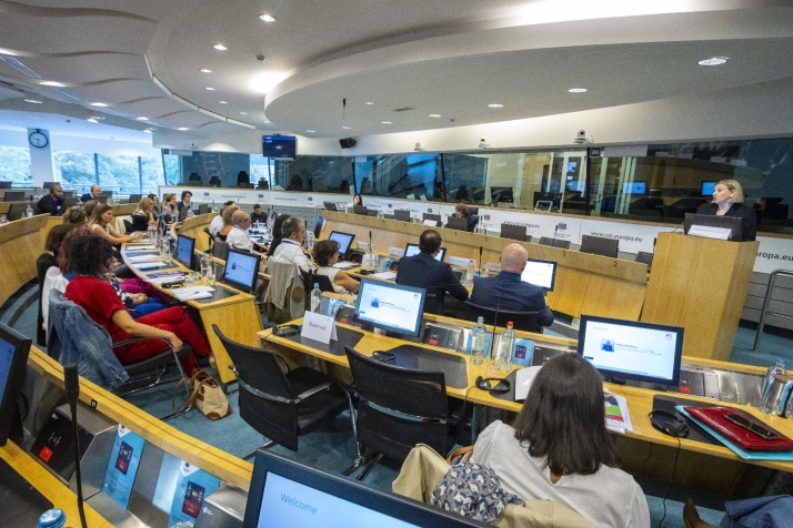 Bruselas se interesa por el modelo de cuidados de Castilla y León