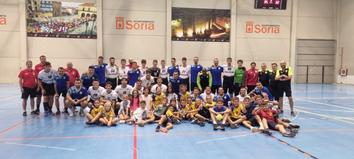 BM Soria 35-32 Anaitasuna B: El Torneo San Saturio se queda en casa