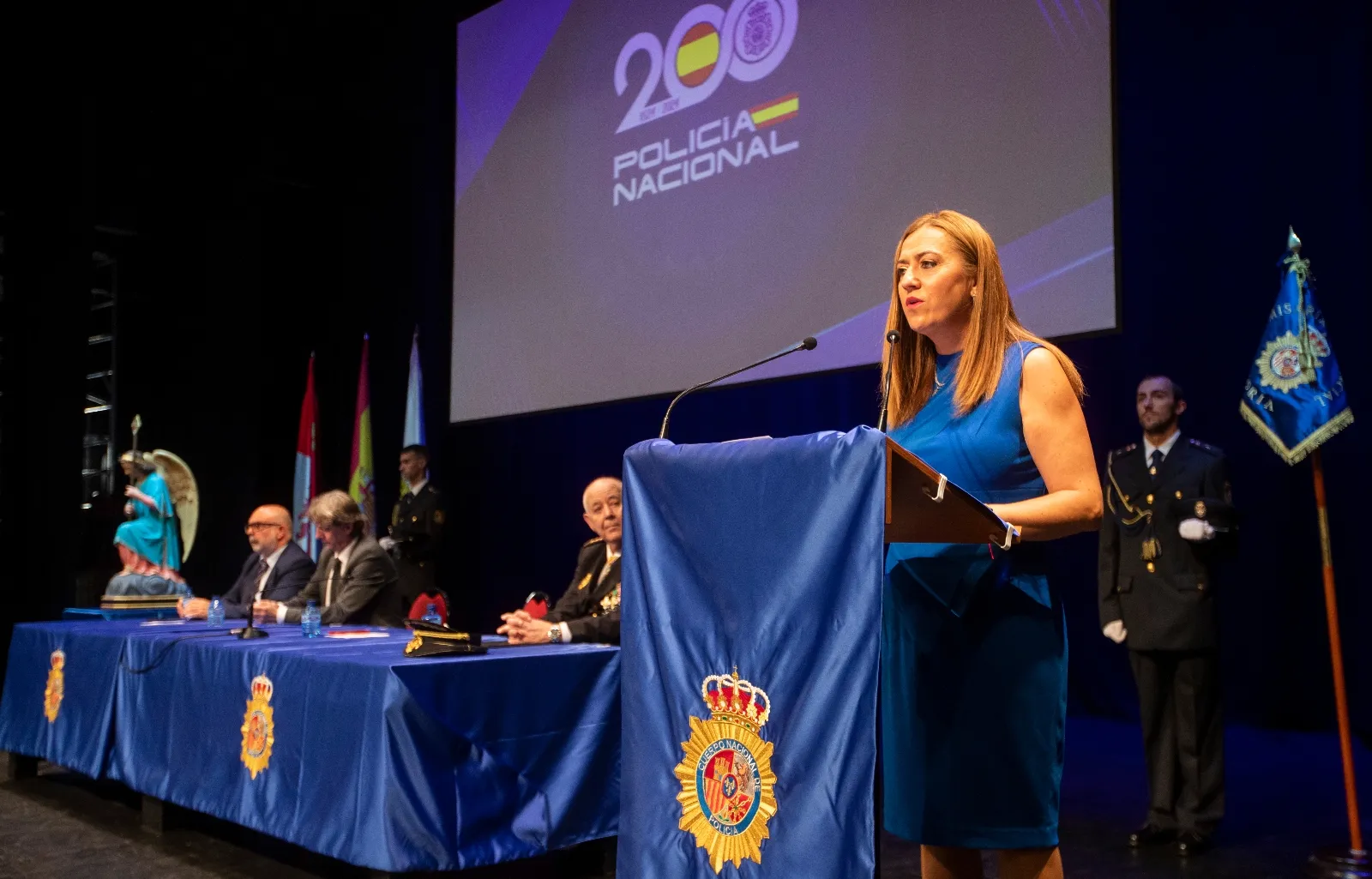 Foto 2 - Estos 6 polic&iacute;as nacionales de Soria reciben la Cruz al M&eacute;rito Policial con Distintivo Blanco