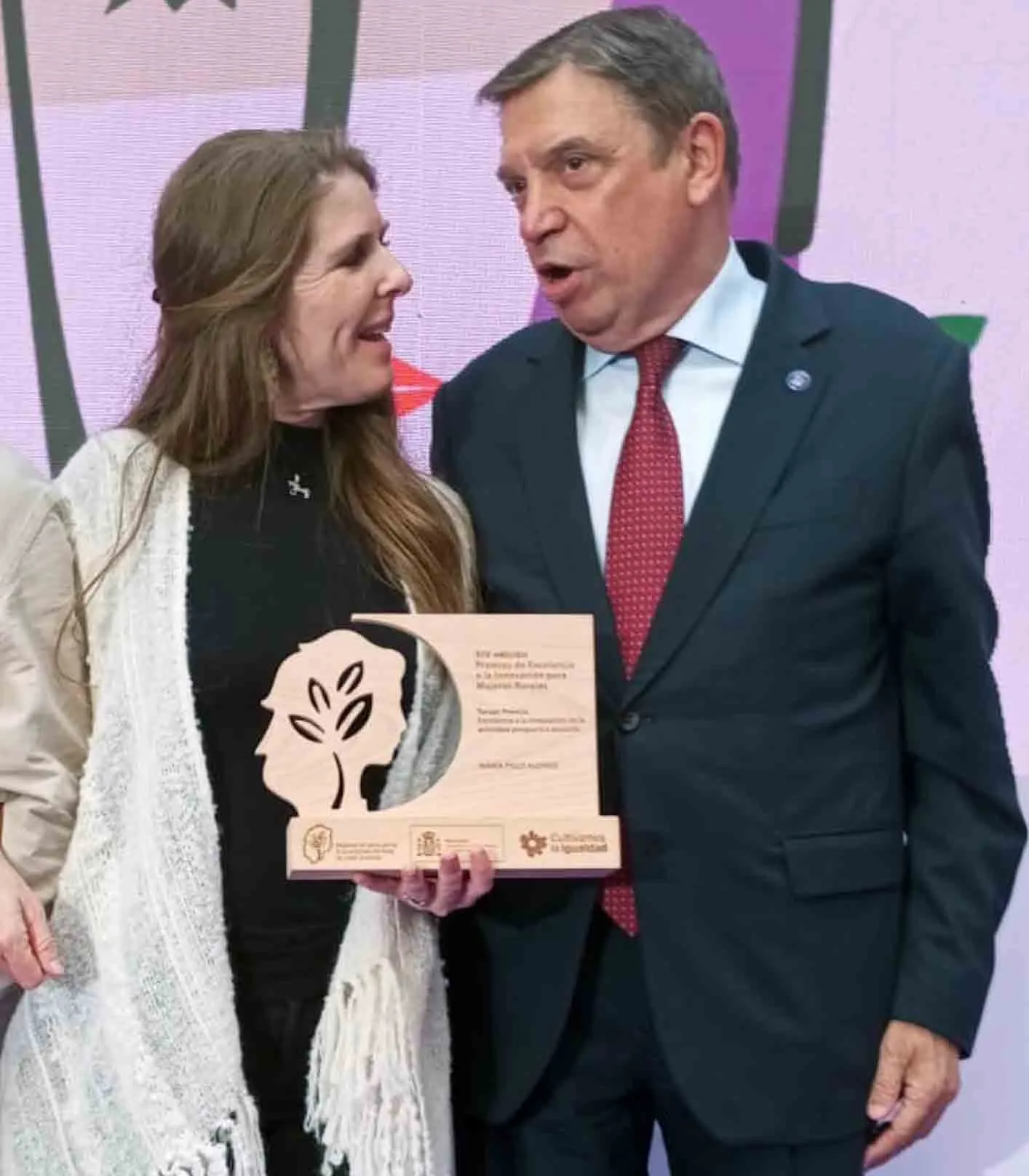 María Polo, con el ministro de Agricultura. /TSC