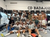 Los jugadores del Badajoz celebran el primer triunfo del curso ante el San Fernando/ C.D. Badajoz.