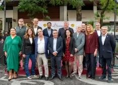 Foto 3 - Castilla y Le&oacute;n protagonista en la fiesta de la vendimia de la Milla de Oro de Madrid con 56 bodegas presentes