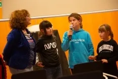 Foto 9 - La chiquiller&iacute;a de Tierras Altas presenta su cine en Pamplona