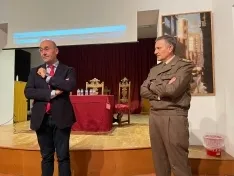 Foto 4 - Abre en &Aacute;greda la muestra 'Operaci&oacute;n Atalanta'