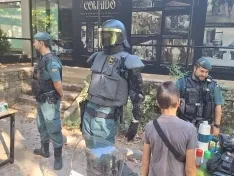 Foto 20 - Un perro de b&uacute;squeda de droga o un traje de protecci&oacute;n TEDAX, protagonistas en La Dehesa
