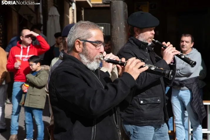 Aires de dulzaina 2023 en San Esteban
