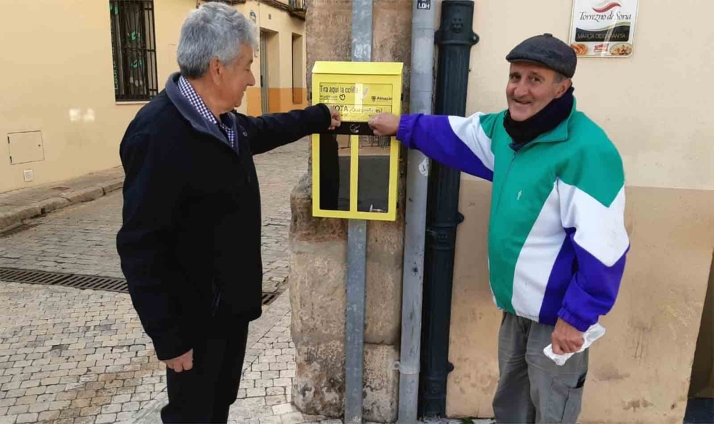 La campaña #cuidAlmazán23 focaliza la contaminación de las colillas 