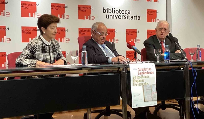 Un congreso reivindica en Castilla y León la conservación del patrimonio librario y documental de los grandes archivos