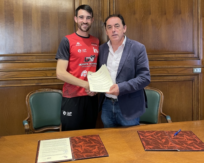 Diputación apoya al Atletismo Numantino con 30.000&euro; para seguir peleando en la máxima categoría nacional