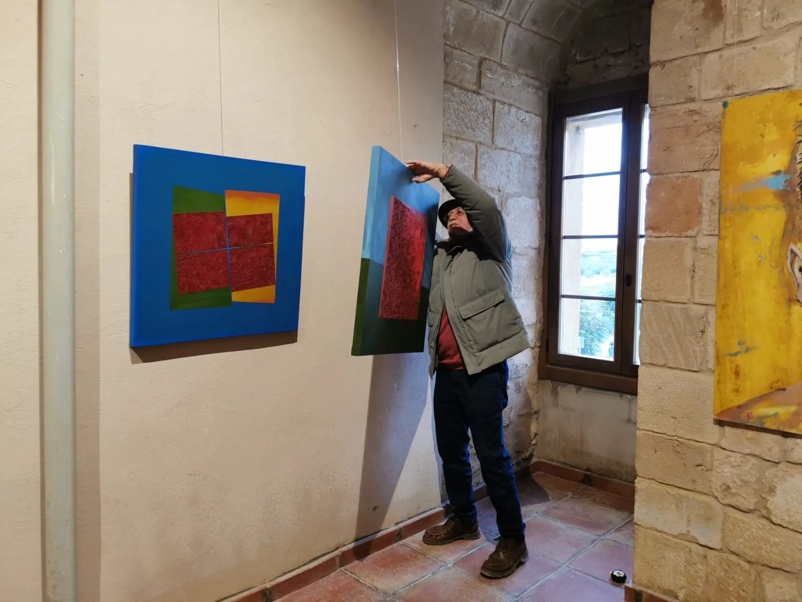 Foto 2 - 20 artistas sorianos exponen en una muestra colectiva en Monteagudo de las Vicar&iacute;as