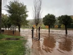 Foto 8 - En im&aacute;genes: El r&iacute;o Duero se desborda a su paso por Salduero