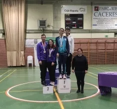 Foto 3 - Gran actuaci&oacute;n del b&aacute;dminton soriano en la prueba territorial de Tudela de Duero