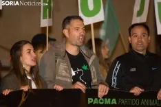 Manifestación de PACMA en contra del Toro Jubilo. /Maria Ferrer