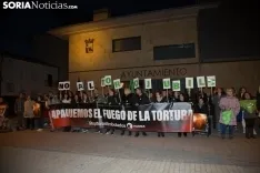 Manifestación de PACMA en contra del Toro Jubilo. /Maria Ferrer