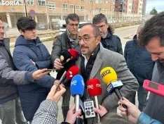 Luis Tudanca visita 'El Mirón'.