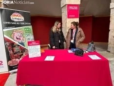 Foto 3 - Las empresas sorianas se re&uacute;nen en El Burgo para ofertar 180 puestos de trabajo: cocineros, conductores o veterinarios