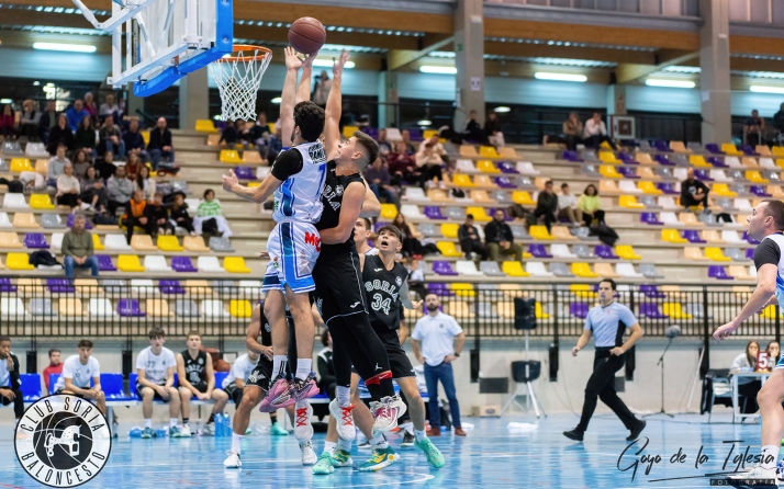 El CSB deja escapar una oportunidad de oro frente al Aldeamayor en el San Andrés (57-67)