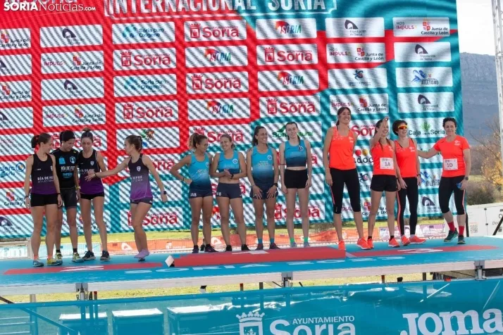 Carrera de relevos de mujeres Soria