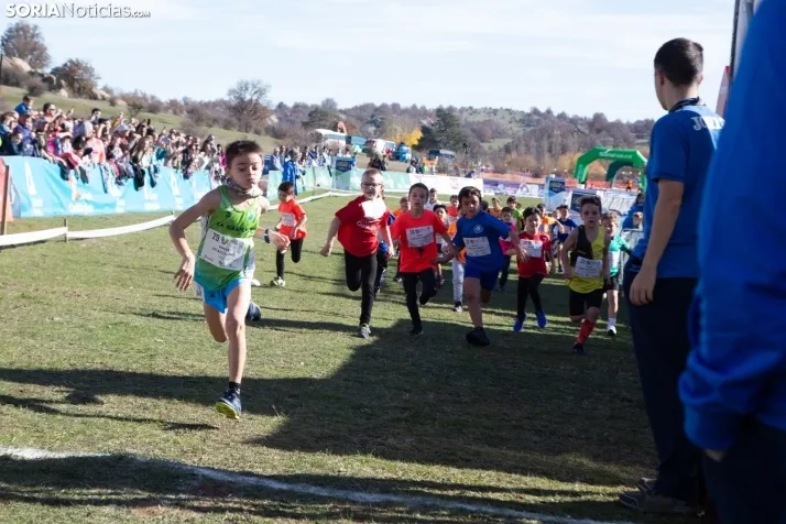Carrera de relevos de mujeres Soria