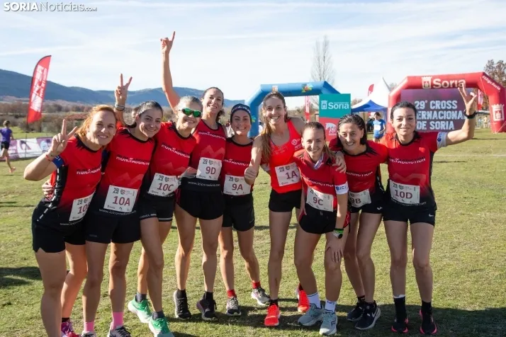 Carrera de relevos de mujeres Soria