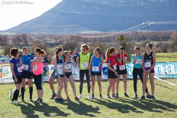 Carrera de relevos de mujeres Soria