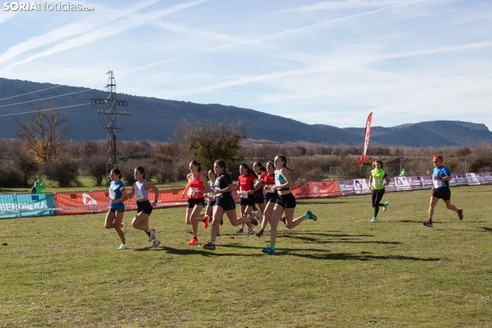 Carrera de relevos de mujeres Soria