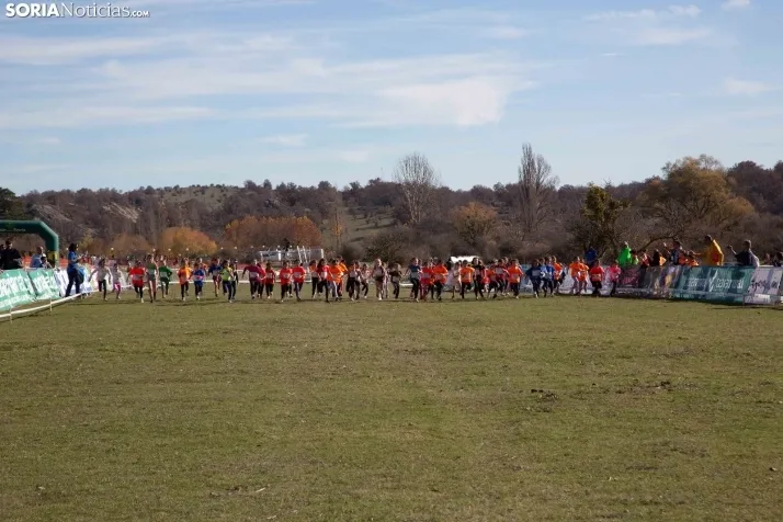 Carrera de relevos de mujeres Soria