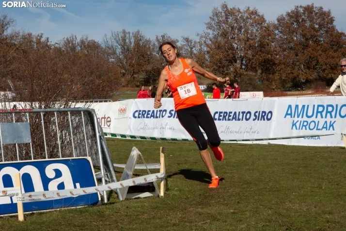 Carrera de relevos de mujeres Soria