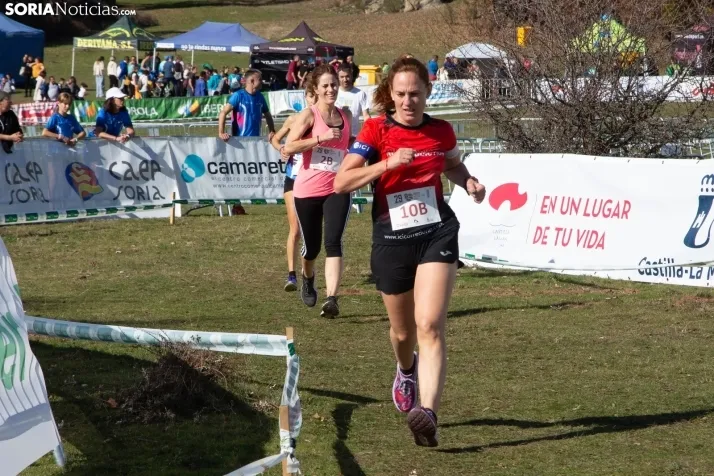 Carrera de relevos de mujeres Soria