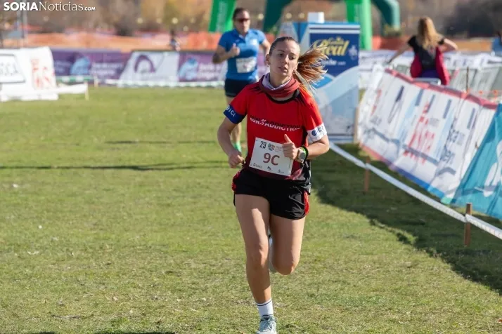 Carrera de relevos de mujeres Soria