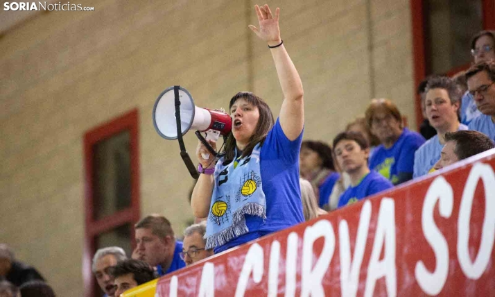 El Río Duero de voleibol se suma a los actos del 25N  