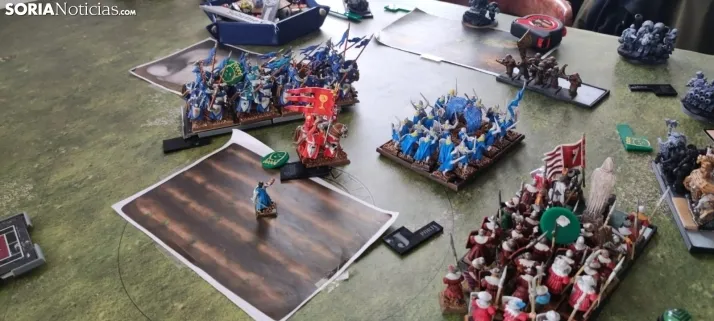 40 jugares se dan cita en Valdeavellano de Tera para realizar una competici&oacute;n amistosa de Warhammer