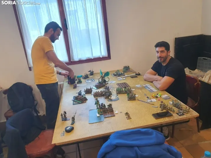 40 jugares se dan cita en Valdeavellano de Tera para realizar una competici&oacute;n amistosa de Warhammer