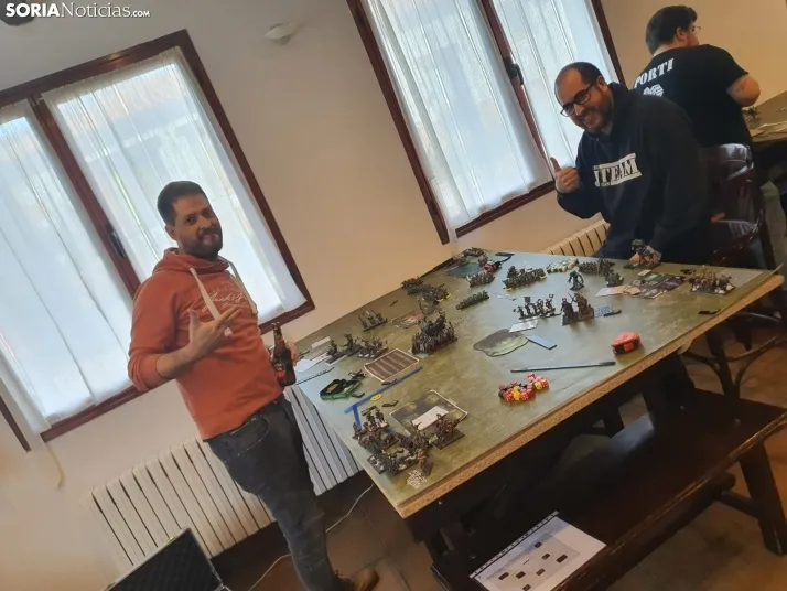 40 jugares se dan cita en Valdeavellano de Tera para realizar una competici&oacute;n amistosa de Warhammer