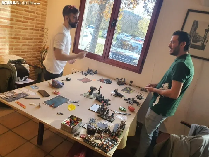 40 jugares se dan cita en Valdeavellano de Tera para realizar una competici&oacute;n amistosa de Warhammer