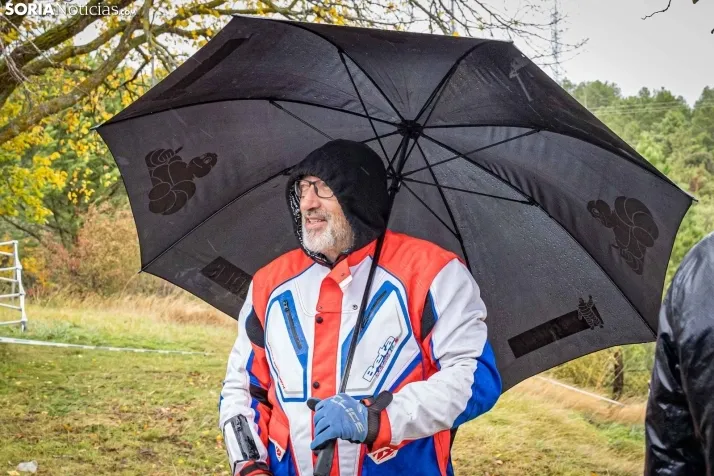 Fotos: Los mejores pilotos de Motocross de Castilla y Le&oacute;n demuestran sus habilidades en Tardelcuende